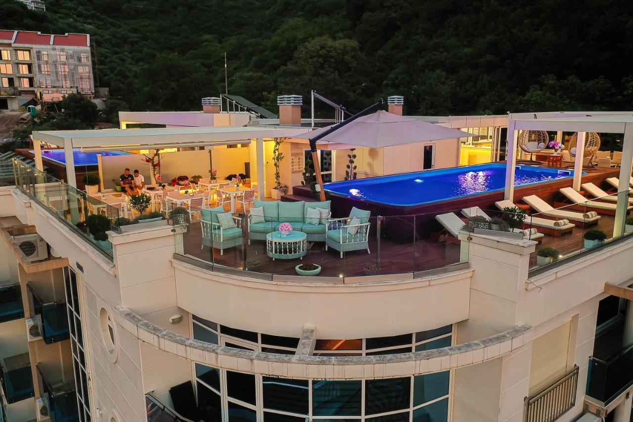 Vujanovic Apartments 스베티스테판 외부 사진