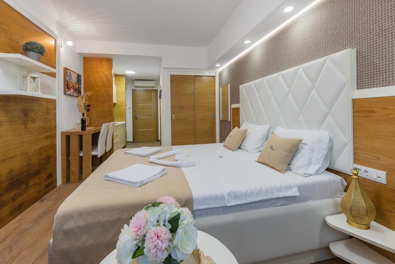 Vujanovic Apartments 스베티스테판 외부 사진