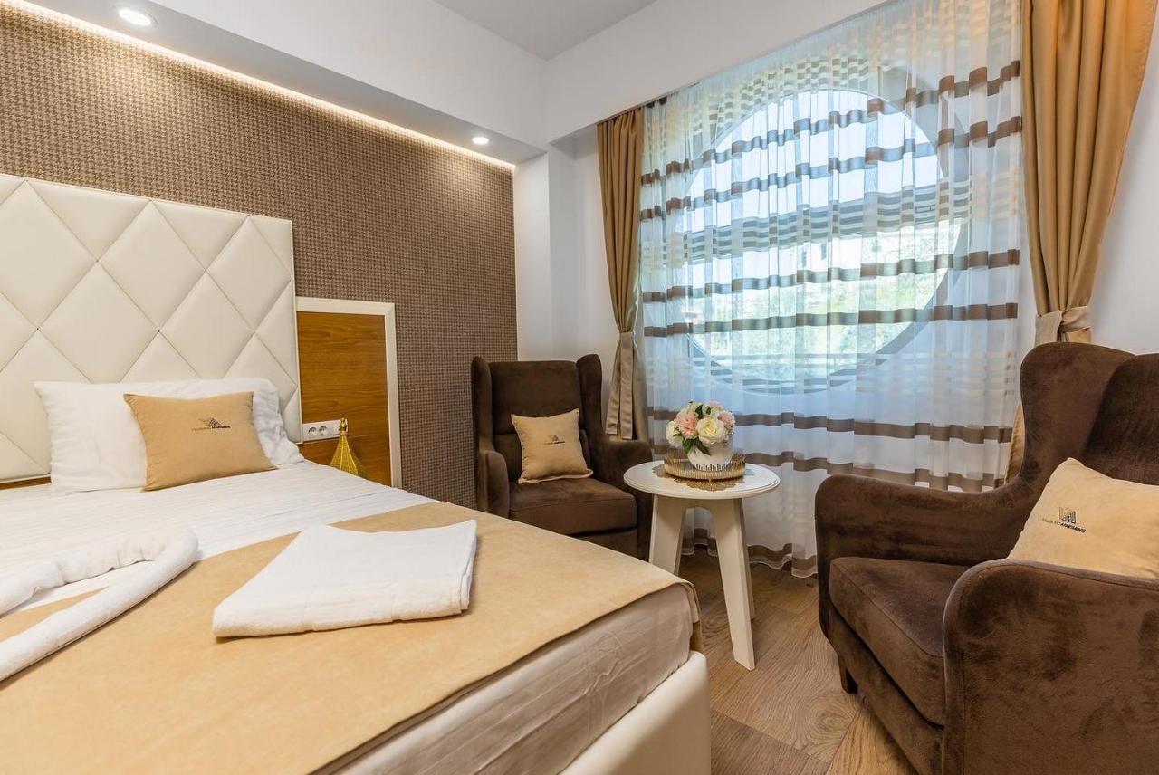 Vujanovic Apartments 스베티스테판 외부 사진
