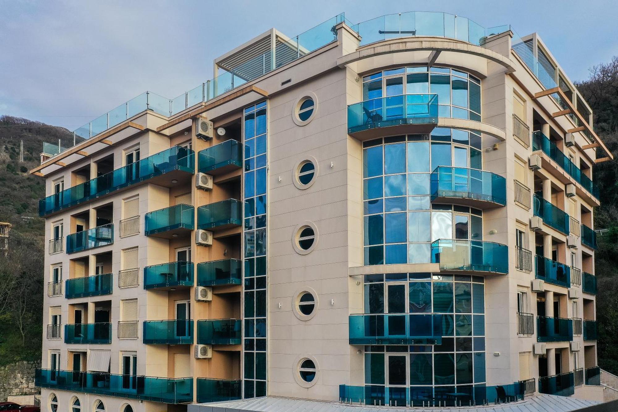 Vujanovic Apartments 스베티스테판 외부 사진