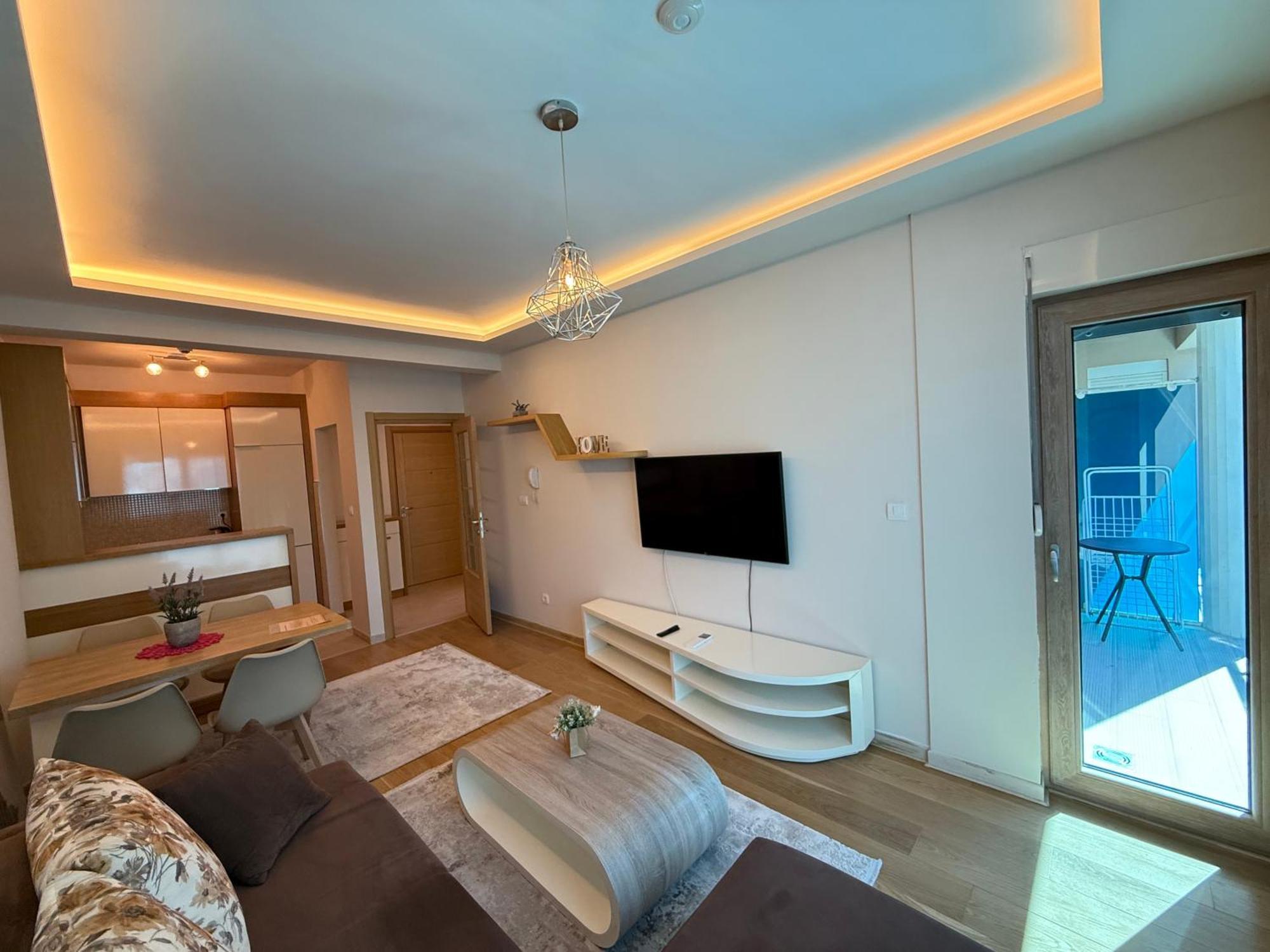 Vujanovic Apartments 스베티스테판 외부 사진