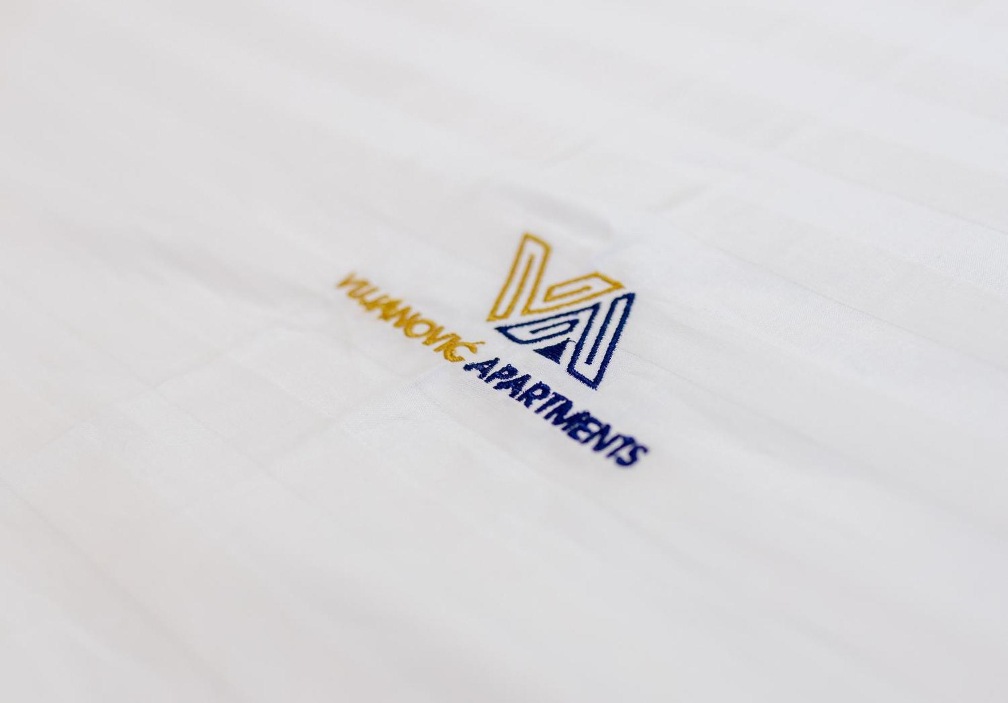Vujanovic Apartments 스베티스테판 외부 사진